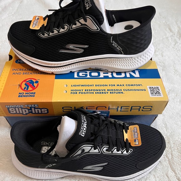 Skechers Go Run Consistent Mens Shoes Black White Slip Ins Size 11 Athletic